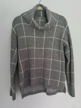 Gray Windowpane Turtleneck Sweater
